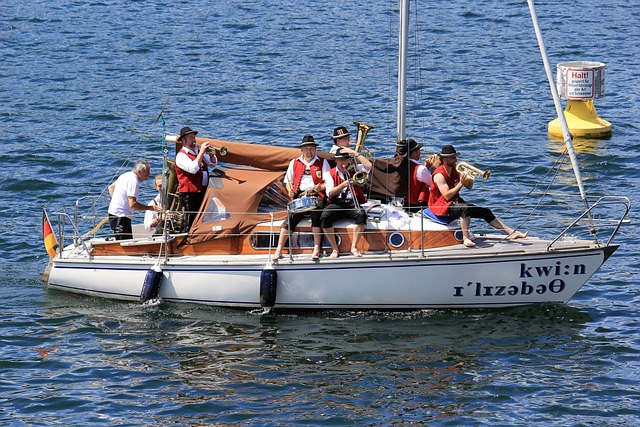 尼克斯 105-91 胜 76 人：格兰姆斯闪耀，76 人深陷9连败.